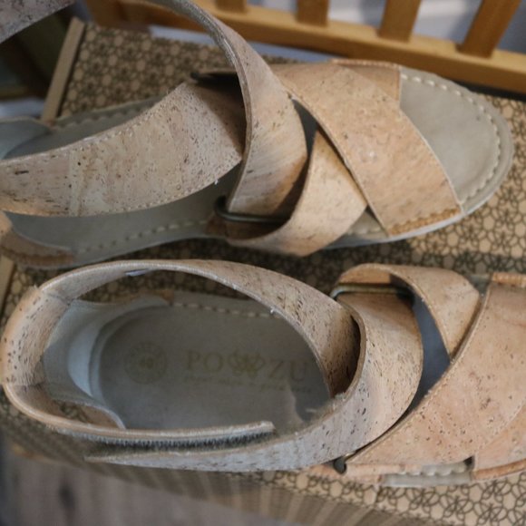 Po-Zu Echo Biodegradable Vegan Salome Natural Cork Wrap Sandals Size 9/40 - Picture 2 of 6